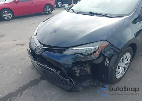2018 Toyota Corolla Le z USA, uszkodzony, nr VIN 2T1BURHE5JC052359